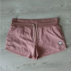 Vuori seabreeze shorts